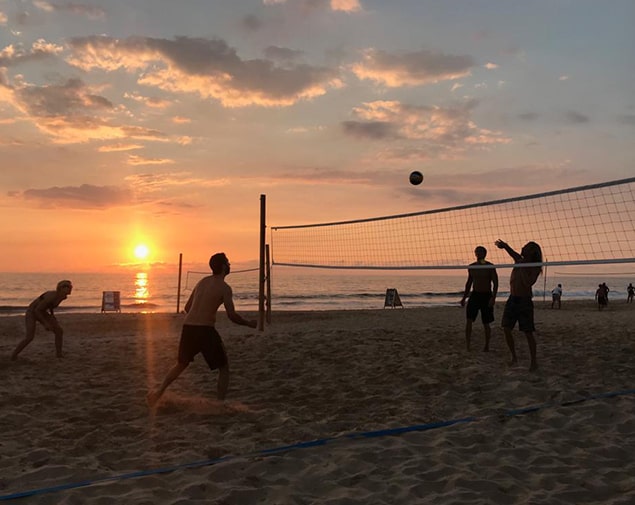 Beachvolleyball Training auf Sri Lanka