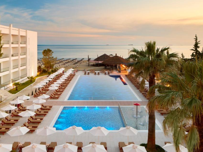 Hotel in Albania Beach Camp